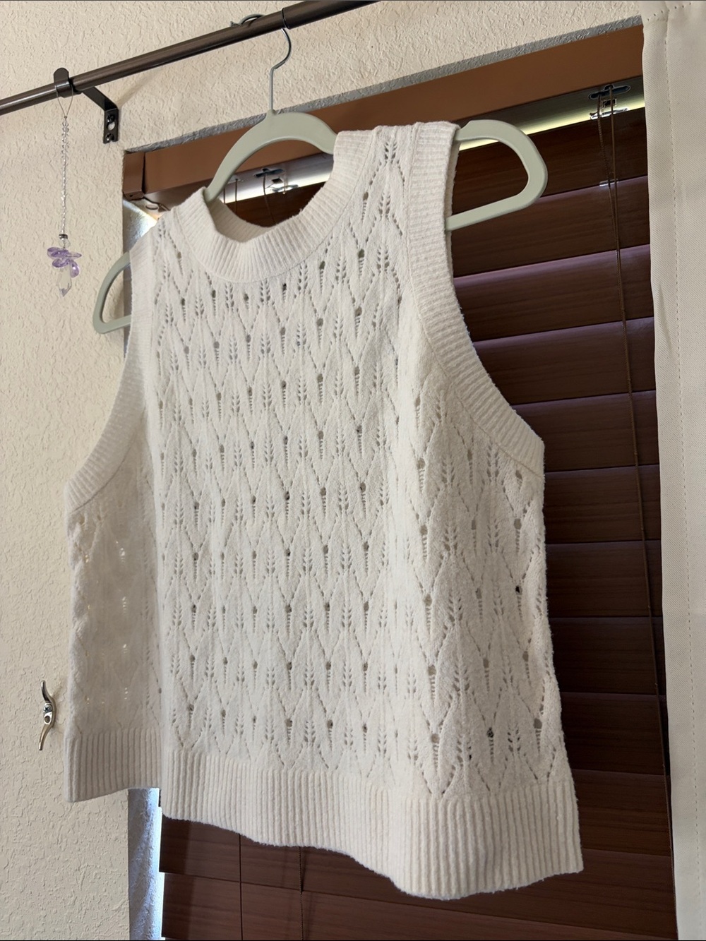 Universal Thread White Knit Sleeveless Sweater Tank